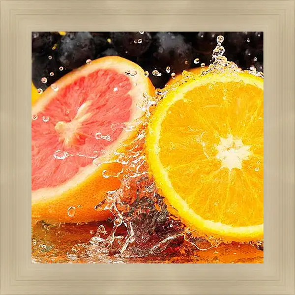Картина в раме - Апельсин и грейпфрут в воде. Сочный взрыв.