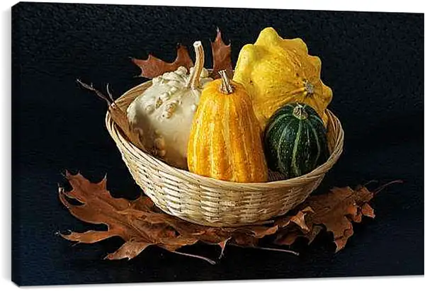 Постер на подрамнике - Овощи в плетёные корзинки. Осенний урожай.