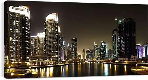 Постер на подрамнике - Небоскрёбы вдоль воды. Дубай