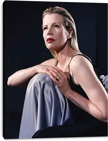 Постер на подрамнике - Ким Бейсингер. Kim Basinger
