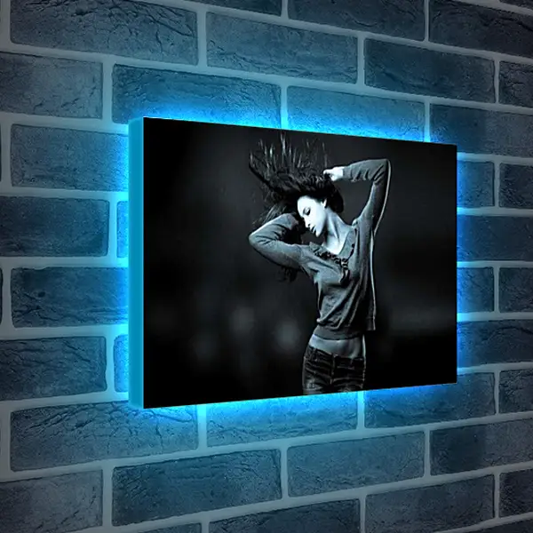 Лайтбокс световая панель - Девушка перед тренировкой