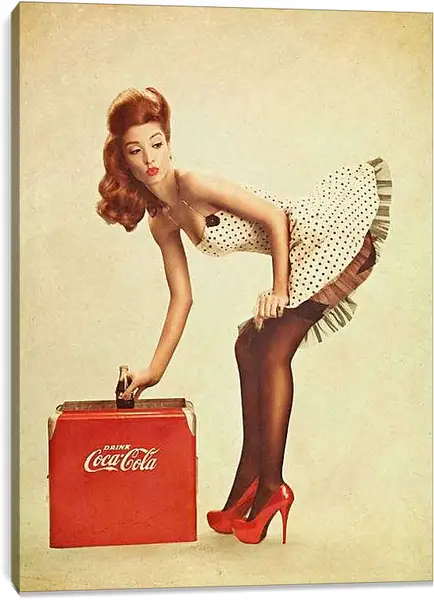 Постер на подрамнике - Девушка с чемоданом кока кола. Пин ап