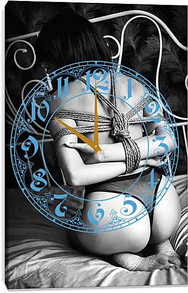 Часы картина - Девушка связанная верёвками