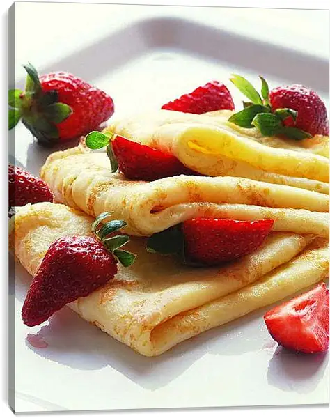 Постер на подрамнике - Блины с клубникой. Солнечное утро.