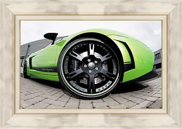 Картина в раме - Колесо