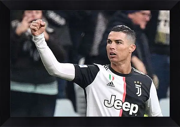 Картина в раме - Криштиану Роналду