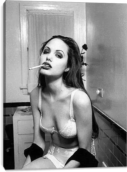 Постер на подрамнике - Angelina Jolie - Анджелина Джоли