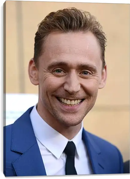Постер на подрамнике - Том Хиддлстон. Thomas Hiddleston