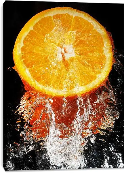 Постер на подрамнике - Долька апельсина. Сочный взрыв.