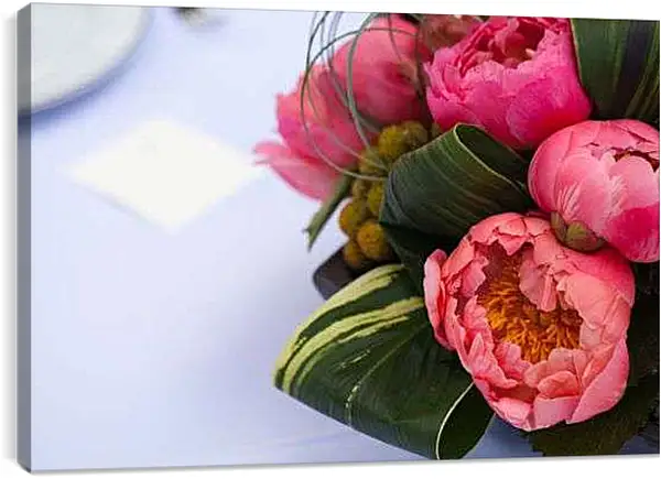 Постер на подрамнике - Пионы