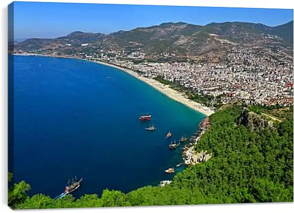 Постер на подрамнике - Город на берегу моря