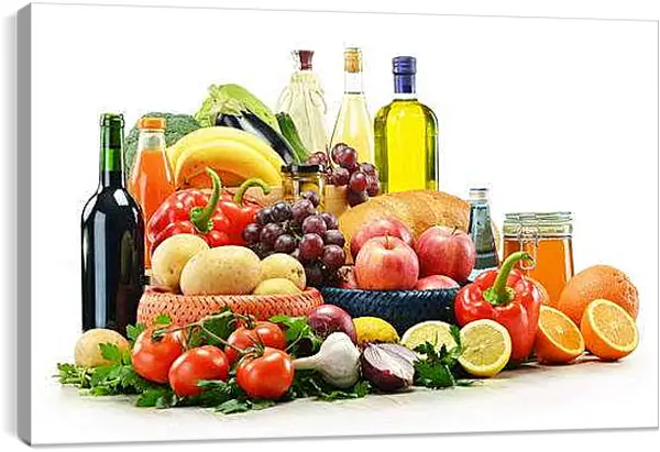 Постер на подрамнике - Несколько бутылок, зелень, фрукты и овощи. Изобилие Красок и Вкусов.