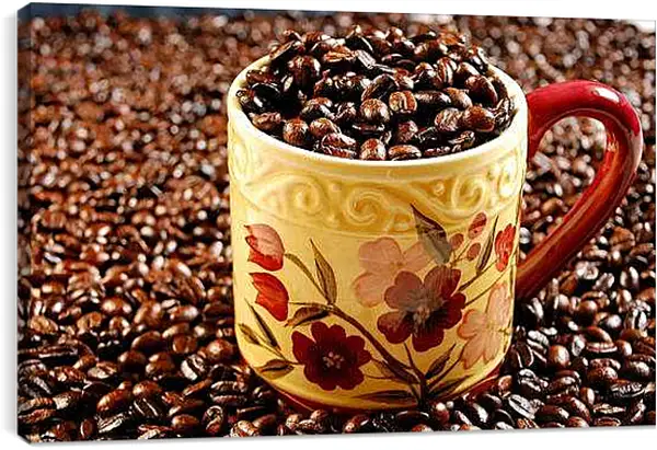 Постер на подрамнике - Полная кружка кофейных зёрен. Ароматное Утро.