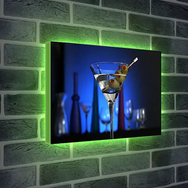 Лайтбокс световая панель - Бокал и оливки на шпажке. Изысканный Мартини.