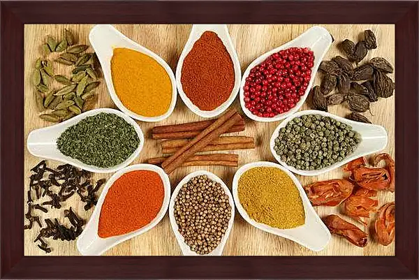 Картина в раме - Пряности разного цвета и вкуса. Ароматный натюрморт.