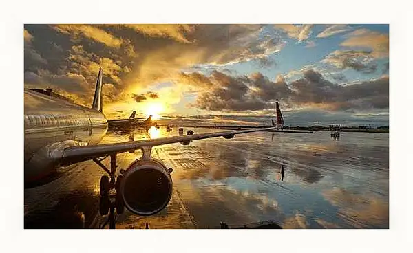 Картина в раме - Закат в аэропорту