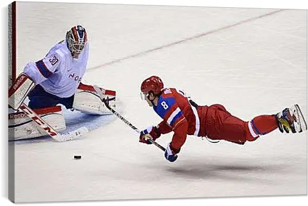 Постер на подрамнике - Александр Овечкин в падении. Сборная России по хоккею