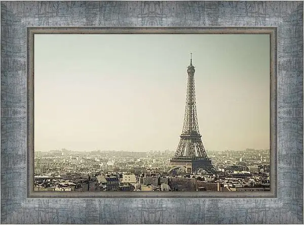 Картина в раме - Вид на Париж