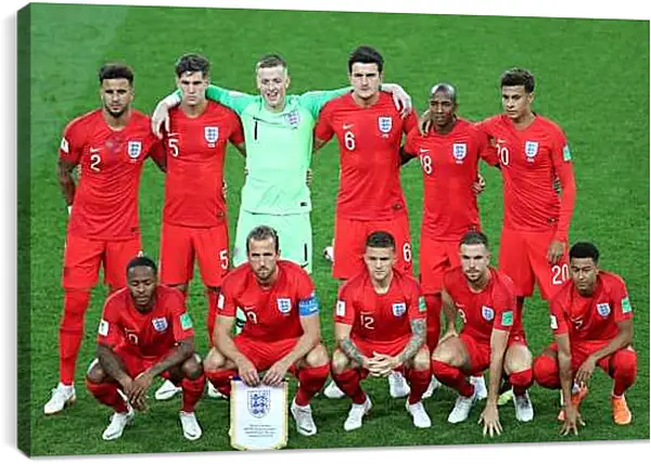 Постер на подрамнике - Фото перед матчем сборной Англии по футболу