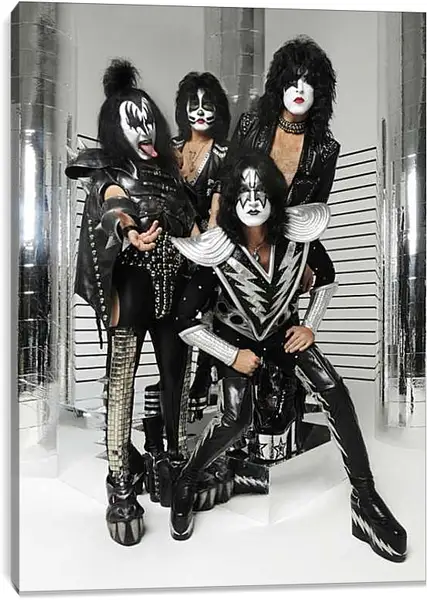 Постер на подрамнике - Кисс. Kiss