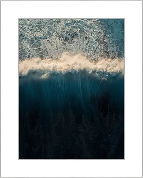 Картина в раме - Морские волны