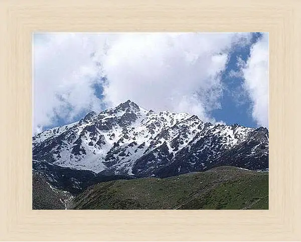 Картина в раме - Горы Алмааты