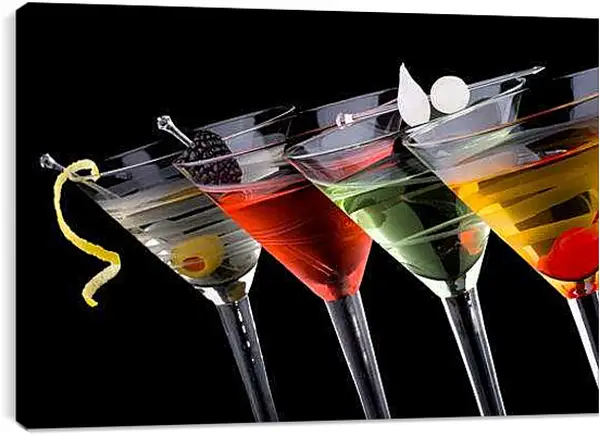 Постер на подрамнике - Коктейли на черном фоне. Коктейльная Симфония.