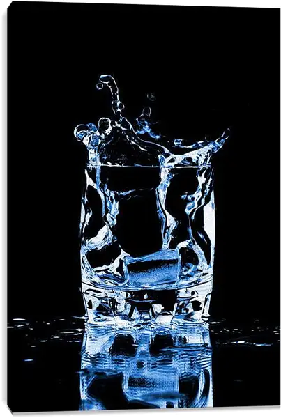 Постер на подрамнике - Вода и лед. Прохлада и Свежесть.