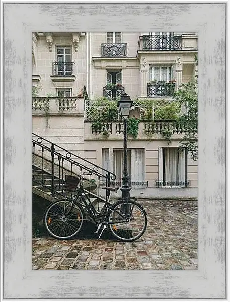 Картина в раме - Французская улочка