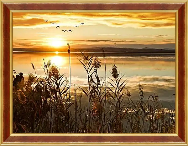 Картина в раме - Спокойная вечерняя речка на закате