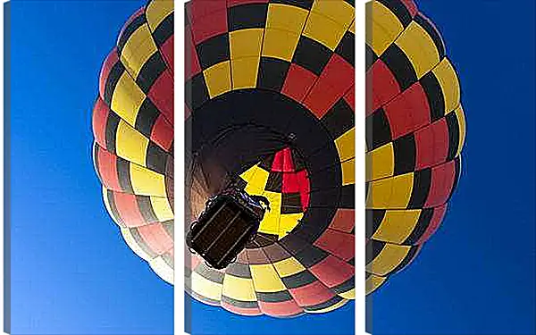 Модульная картина - Разноцветный воздушный шар взмывает в небо