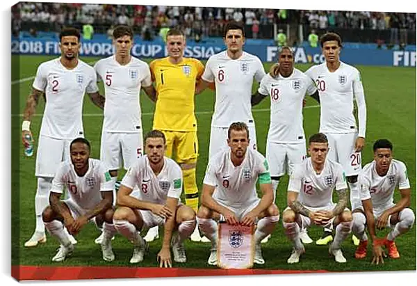 Постер на подрамнике - Фото перед матчем сборной Англии по футболу