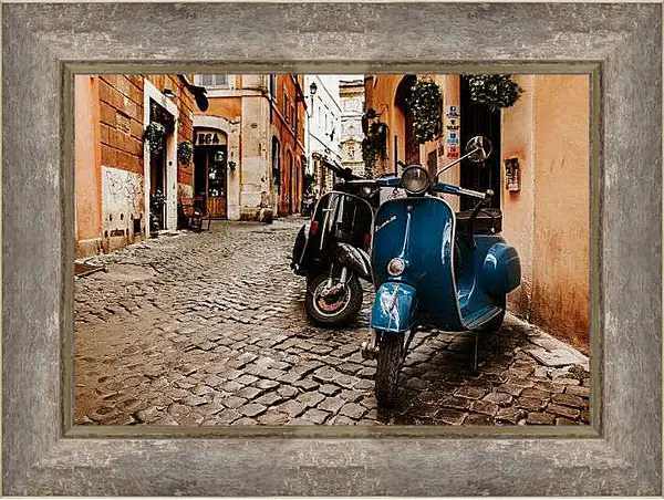 Картина в раме - Vespa на старой улице