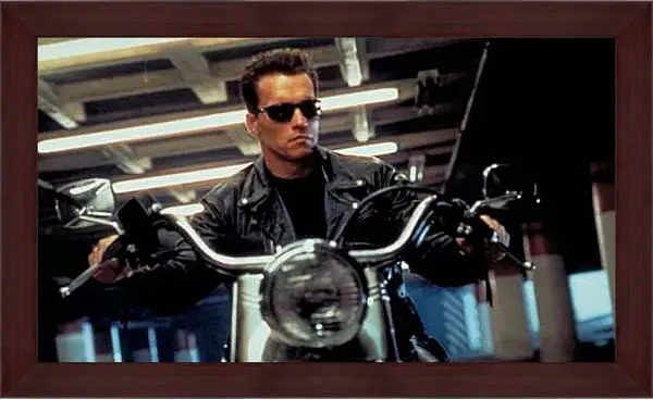 Картина в раме - Арнольд Шварценеггер. Мотоцикл. Очки. Терминатор 2