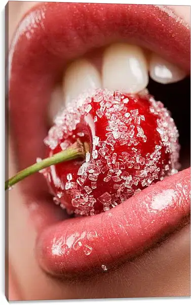 Постер на подрамнике - Вишня в сахаре. Сладкое искушение.