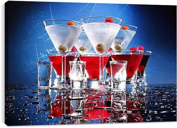 Постер на подрамнике - Коктейли и рюмки. Коктейльная симфония.