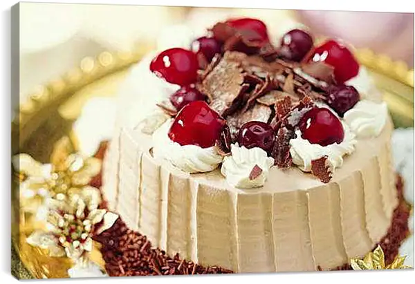Постер на подрамнике - Торт на подносе. Сладкое искушение.