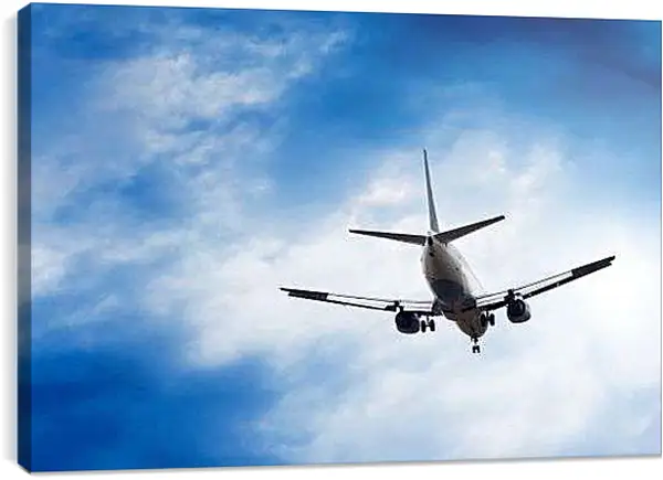 Постер на подрамнике - Самолет вид снизу