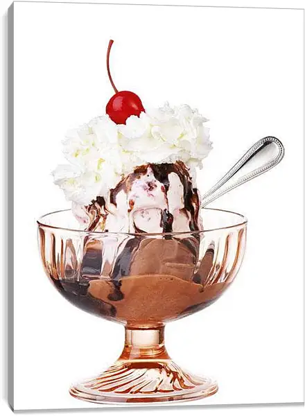 Постер на подрамнике - Морожное со взбитыми сливками. Сладкое искушение.