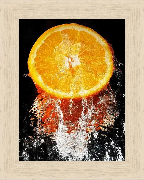 Картина в раме - Долька апельсина. Сочный взрыв.