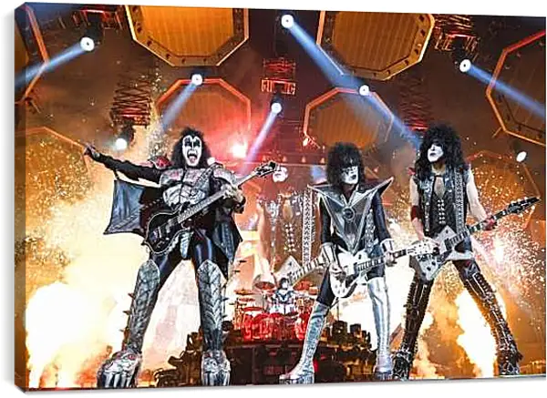 Постер на подрамнике - Кисс. Kiss