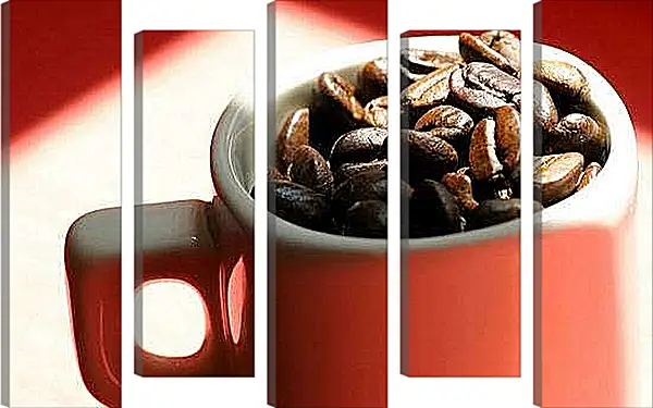 Модульная картина - Полная чашка зёрен кофе. Ароматное утро.