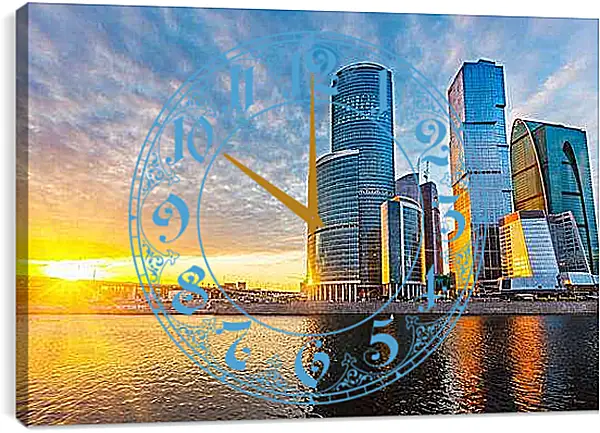 Часы картина - Москва-сити