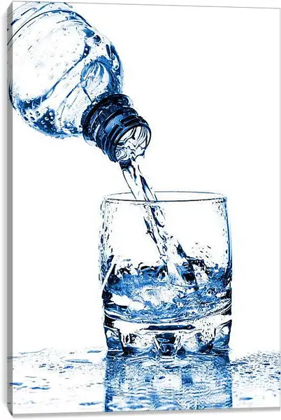 Постер на подрамнике - Стакан воды. Освежающая влага.