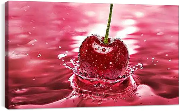 Постер на подрамнике - Вишня в брызгах. Сладкое падение.