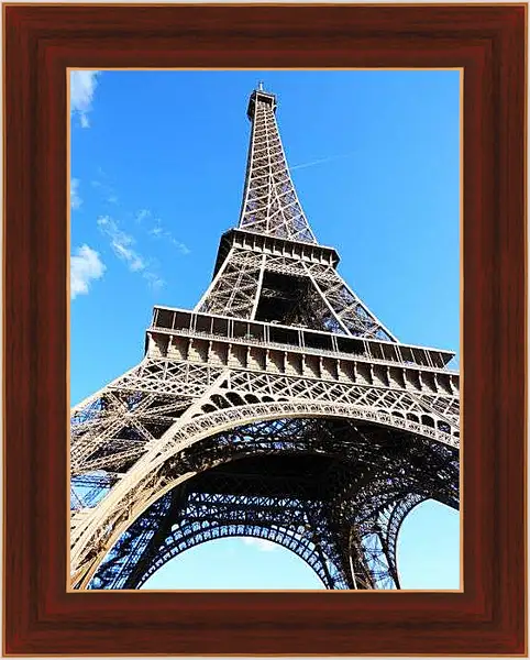 Картина в раме - Башня на фоне неба