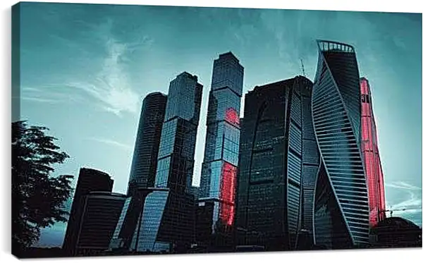 Постер на подрамнике - Москва-сити на рассвете