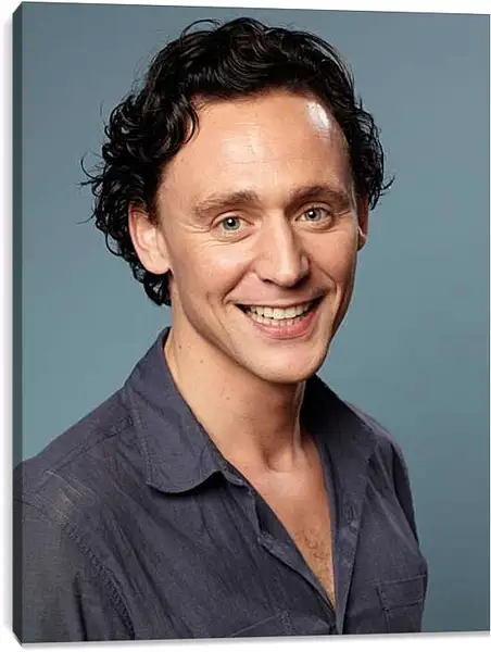 Постер на подрамнике - Том Хиддлстон. Thomas Hiddleston