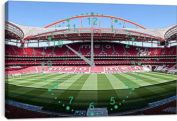 Часы картина - Внутри стадиона
