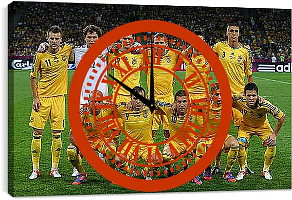 Часы картина - Фото перед матчем сборной Украины по футболу